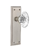Nostalgic WarehouseNYKOFCNew York Plate Oval Fluted Crystal Glass Door Knob with or With Out Key